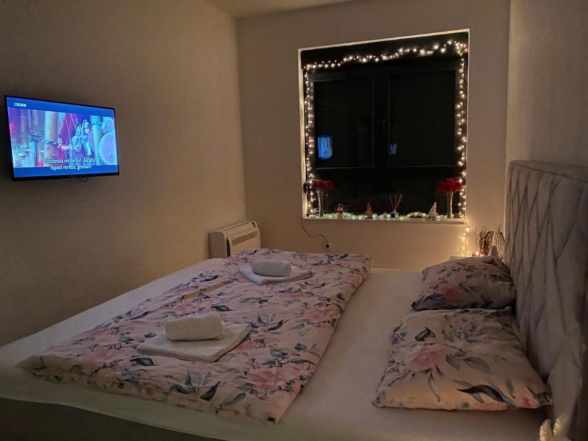 Apartman Barocco Trebin Dış mekan fotoğraf