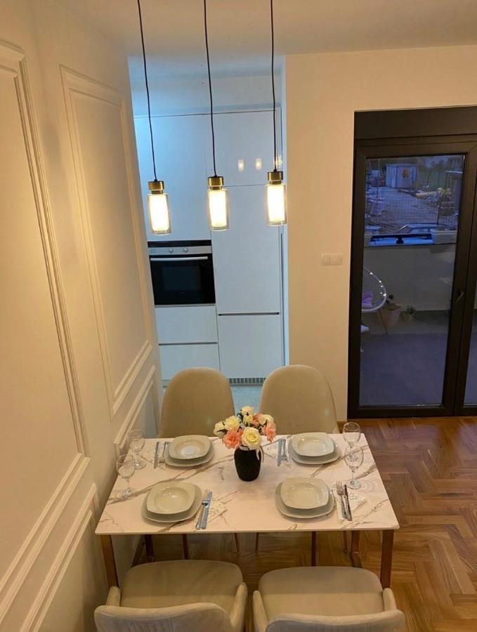 Apartman Barocco Trebin Dış mekan fotoğraf