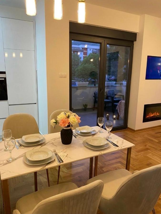 Apartman Barocco Trebin Dış mekan fotoğraf